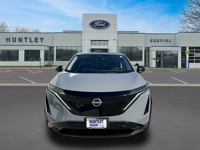2024 Nissan Ariya Evolve+ e-4orce — photo 3 of 32