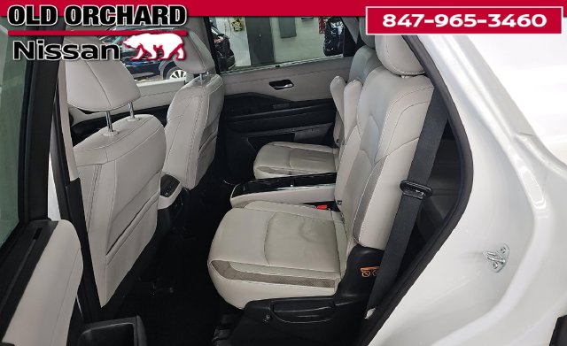 2024 Nissan Pathfinder SL — photo 11 of 11