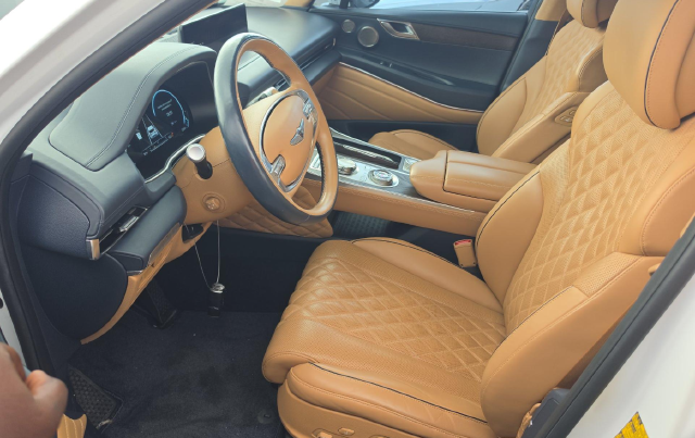 2022 Genesis GV80 3.5T Prestige Signature — photo 5 of 10