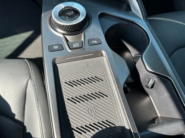 2023 Kia EV6 Wind — photo 19 of 33
