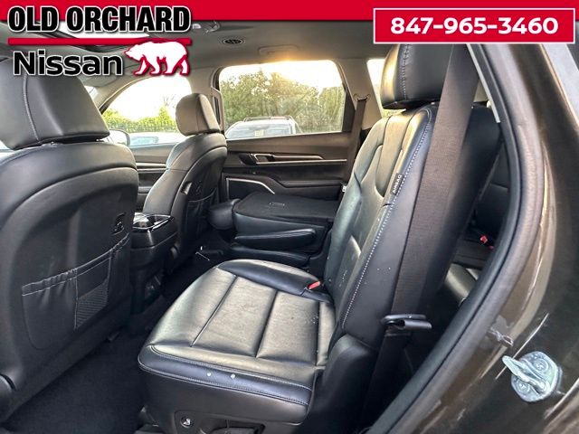 2023 Kia Telluride S — photo 12 of 22