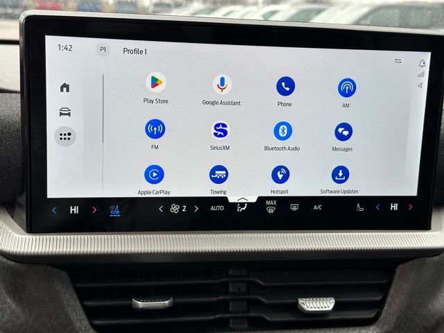 2025 Ford Explorer Platinum — photo 26 of 34