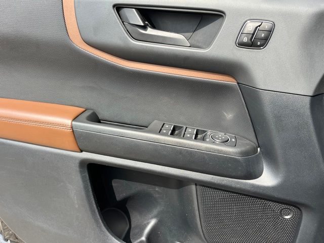 2023 Ford Bronco Sport Outer Banks — photo 17 of 25
