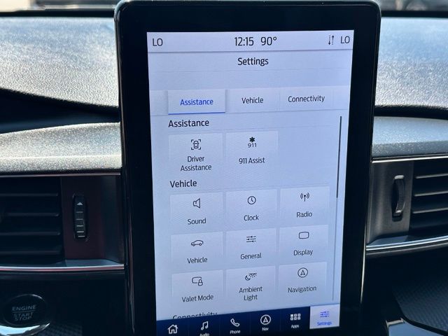 2023 Ford Explorer ST — photo 30 of 36