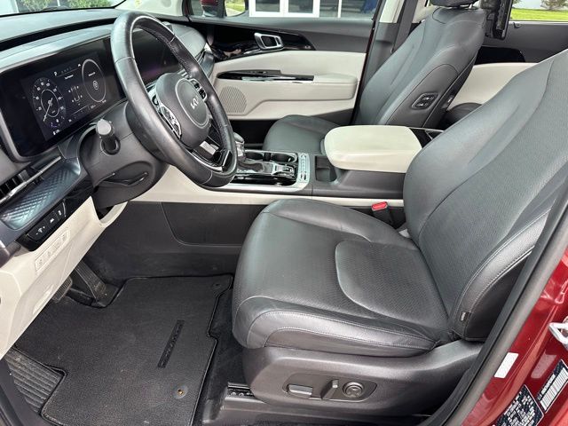 2023 Kia Carnival SX Prestige — photo 22 of 36