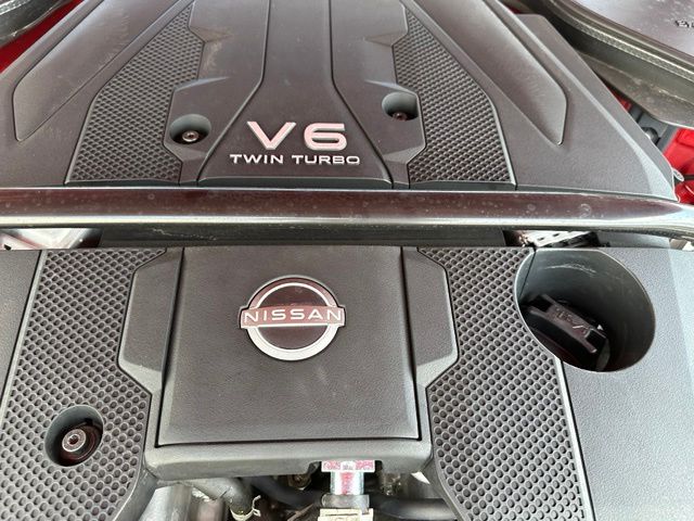 2025 Nissan Z Nismo — photo 13 of 26
