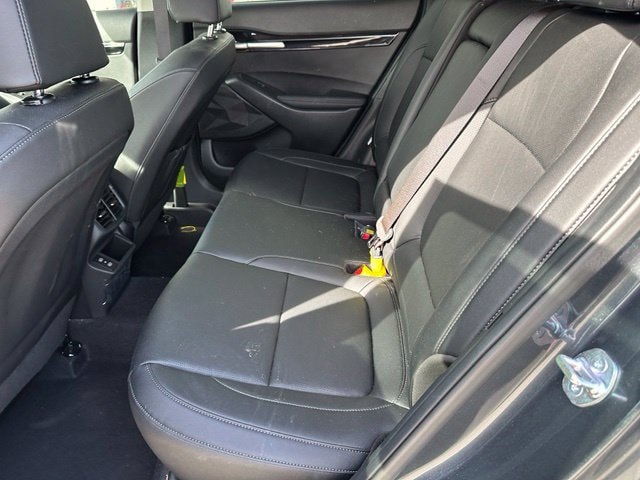2025 Kia Seltos SX — photo 11 of 25