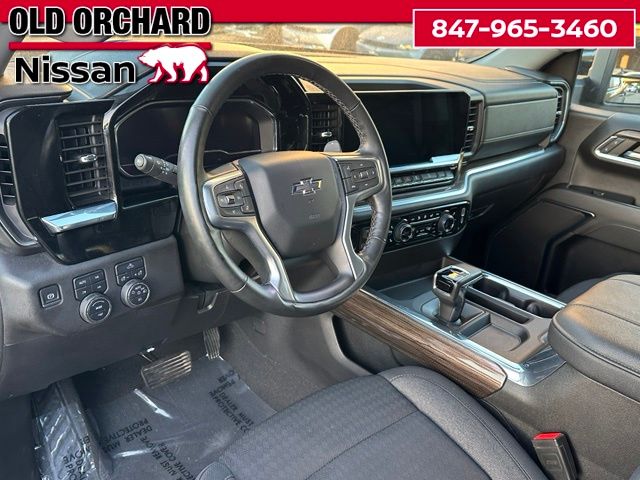 2024 Chevrolet Silverado 1500 RST — photo 14 of 23
