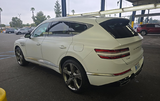 2023 Genesis GV80 3.5T — photo 4 of 10