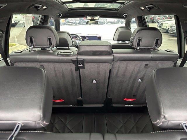 2023 BMW X7 xDrive40i — photo 15 of 36