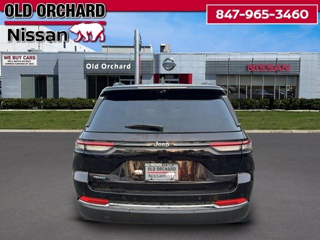 2022 Jeep Grand Cherokee 4xe — photo 7 of 22