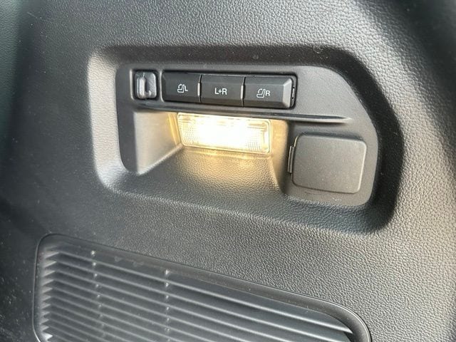 2026 Ford Explorer ST — photo 15 of 33