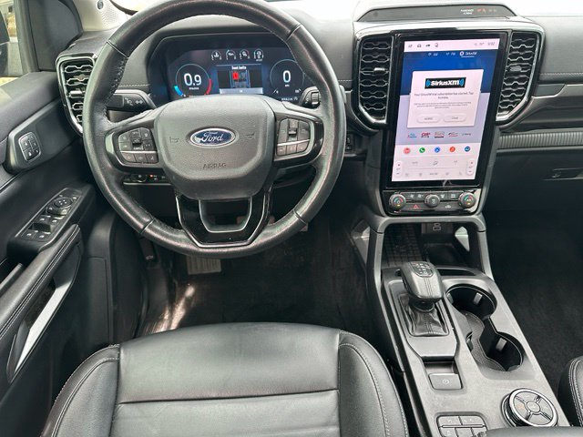 2024 Ford Ranger Lariat — photo 13 of 31