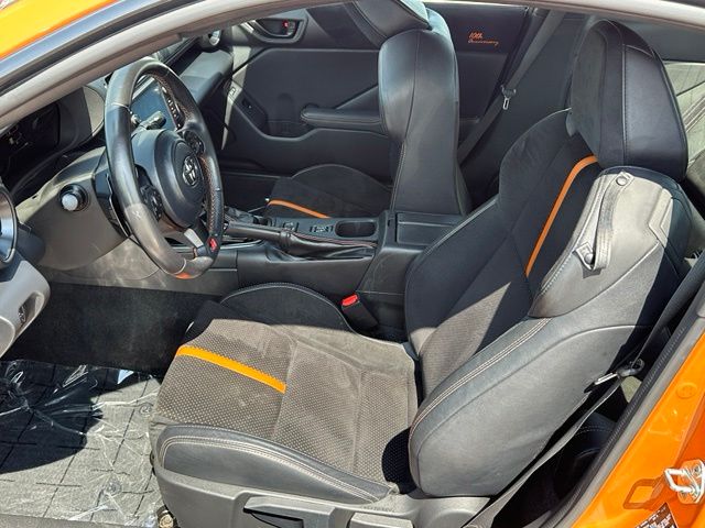 2023 Toyota GR86 10th Anniversary Special Edition — photo 14 of 28