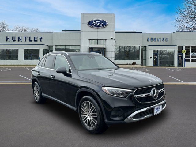 2024 Mercedes-Benz GLC GLC 300 — photo 4 of 31