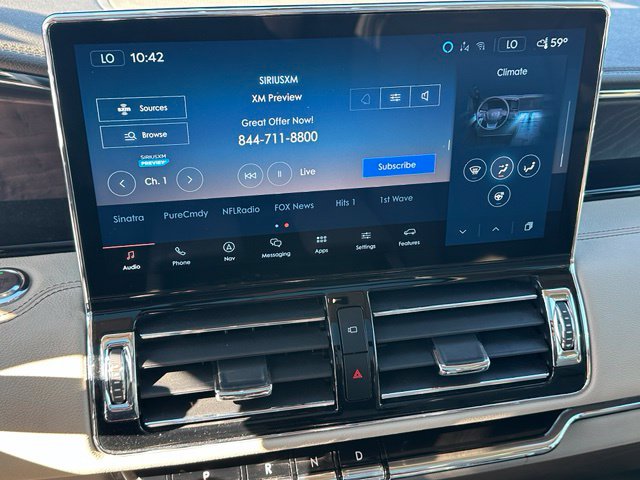 2023 Lincoln Navigator L Reserve — photo 28 of 37
