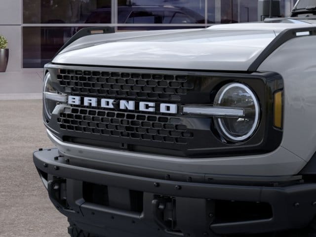 2026 Ford Bronco Badlands — photo 20 of 58