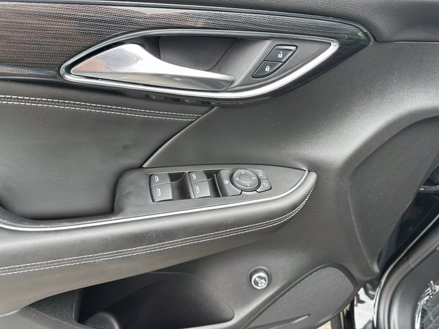 2023 Buick Envision Preferred — photo 18 of 26