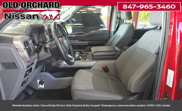 2023 Ford F-150 Lightning XLT — photo 8 of 11