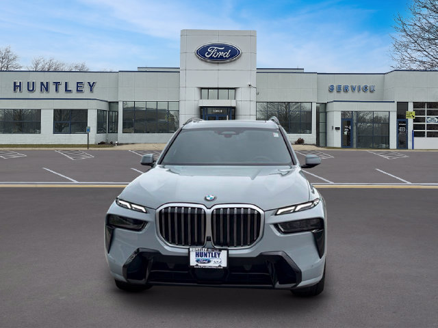 2024 BMW X7 xDrive40i — photo 3 of 35