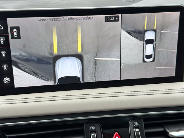 2023 Genesis G70 3.3T — photo 32 of 39