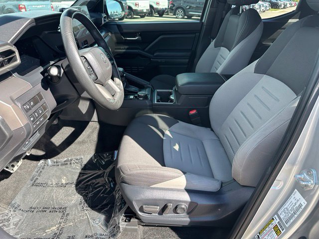 2024 Toyota Tacoma TRD Sport — photo 18 of 36