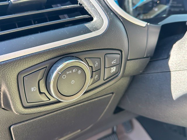 2021 Ford Edge SEL — photo 18 of 25