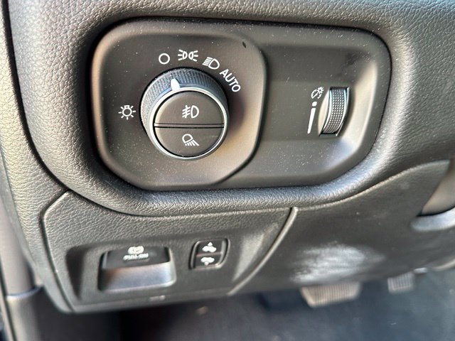 2023 Ram 1500 Big Horn/Lone Star — photo 18 of 26