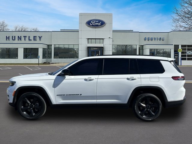 2024 Jeep Grand Cherokee L Altitude X — photo 7 of 31