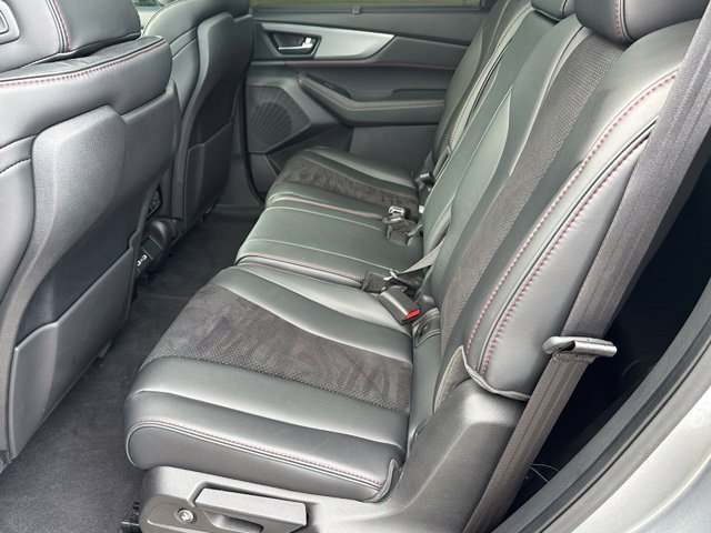 2024 Acura MDX A-Spec — photo 15 of 32