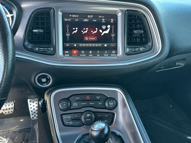2021 Dodge Challenger R/T Scat Pack — photo 19 of 26