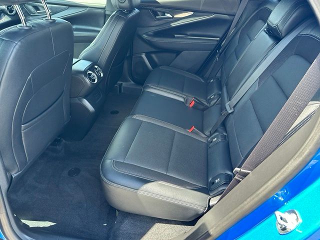 2024 Chevrolet Blazer EV LT — photo 15 of 28