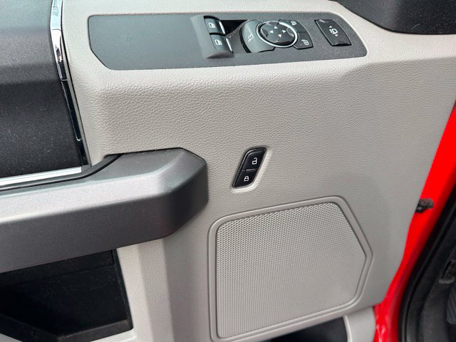 2017 Ford F-250SD XLT — photo 10 of 20