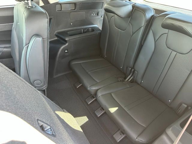 2023 Kia Sorento Hybrid EX — photo 31 of 31