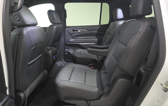 2024 Chevrolet Traverse Z71 — photo 9 of 9