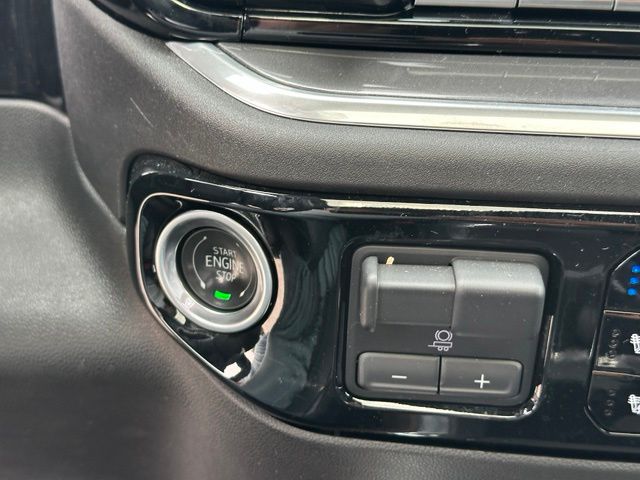 2024 Chevrolet Silverado 2500HD High Country — photo 34 of 53
