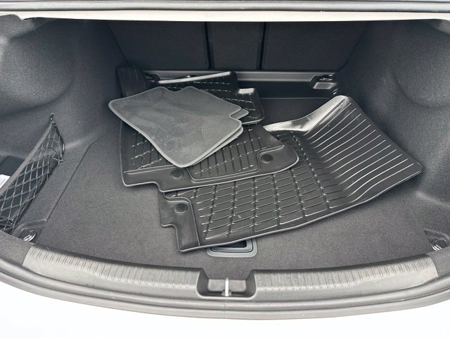 2023 Mercedes-Benz C-Class C 43 AMG® — photo 12 of 30