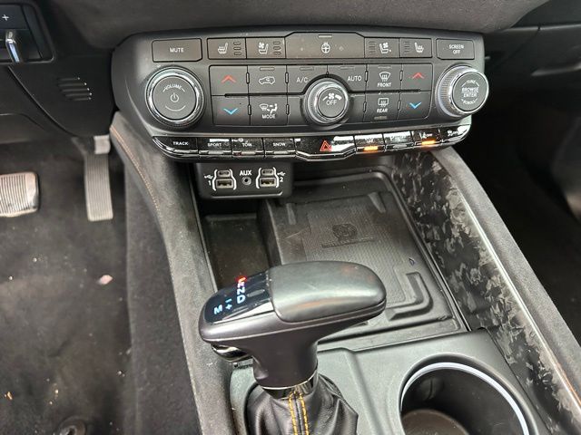 2023 Dodge Durango R/T — photo 21 of 27