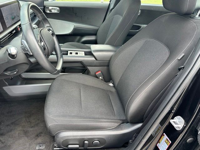 2024 Hyundai IONIQ 6 SE — photo 17 of 28