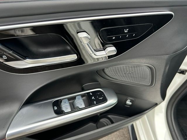 2023 Mercedes-Benz C-Class C 43 AMG® — photo 20 of 30