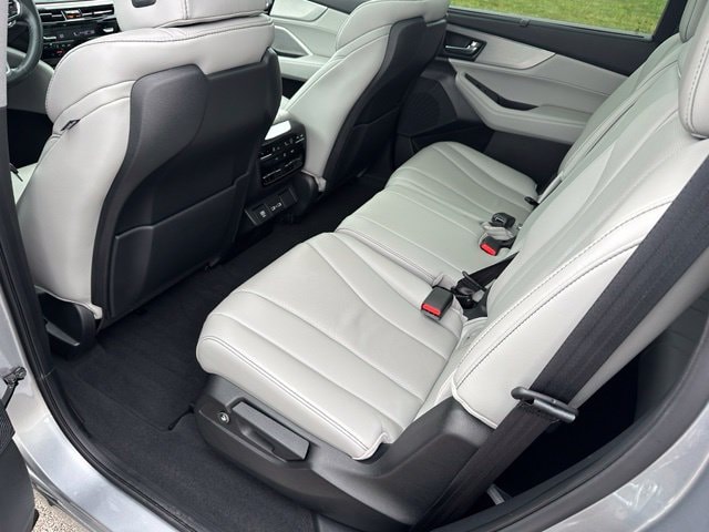 2023 Acura MDX Technology — photo 23 of 38