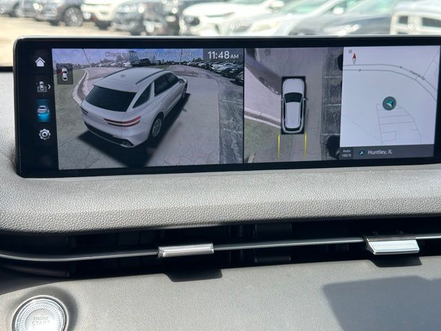 2025 Genesis GV70 2.5T — photo 31 of 34