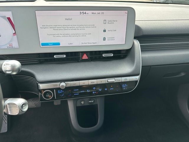 2023 Hyundai IONIQ 5 Limited — photo 24 of 38