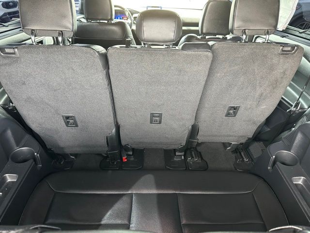 2023 Ford Explorer ST — photo 14 of 33