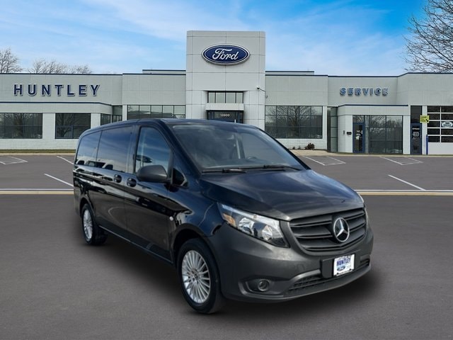 2023 Mercedes-Benz Metris Passenger — photo 4 of 26