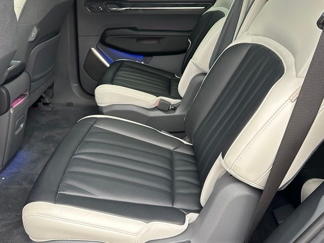 2024 Kia EV9 GT-Line — photo 47 of 59