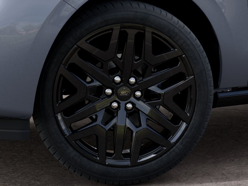 2027 Ford Expedition Platinum — photo 43 of 54