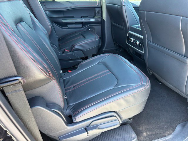 2023 Ford Expedition Max Limited — photo 10 of 39