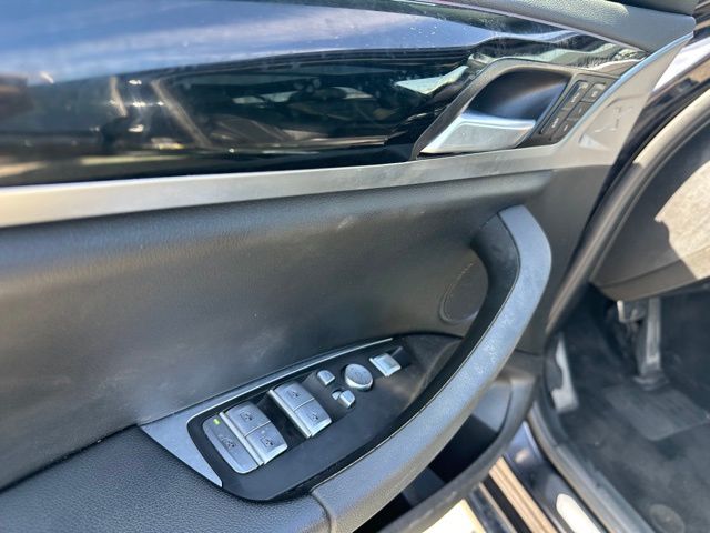 2022 BMW X4 xDrive30i — photo 20 of 28