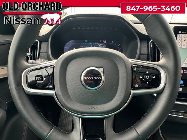 2025 Volvo XC90 B6 Plus 7-Seater — photo 22 of 22